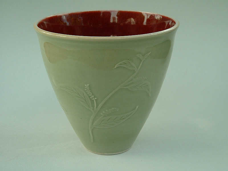 Pot with copper red
              and water-etched celadon